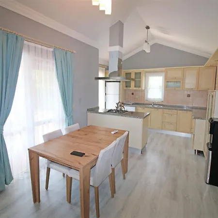 Spacious With Garden For 6 People In Fethiye, Yaniklar - Awz 235 빌라 *